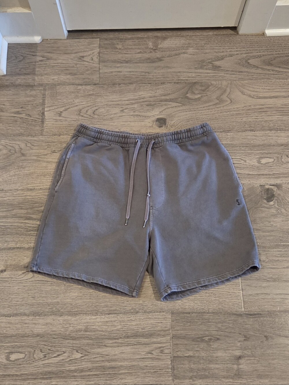 KSUBI Distressed Trak Drawstring Sweat Shorts Dark Grey - Size XL 7" Inseam